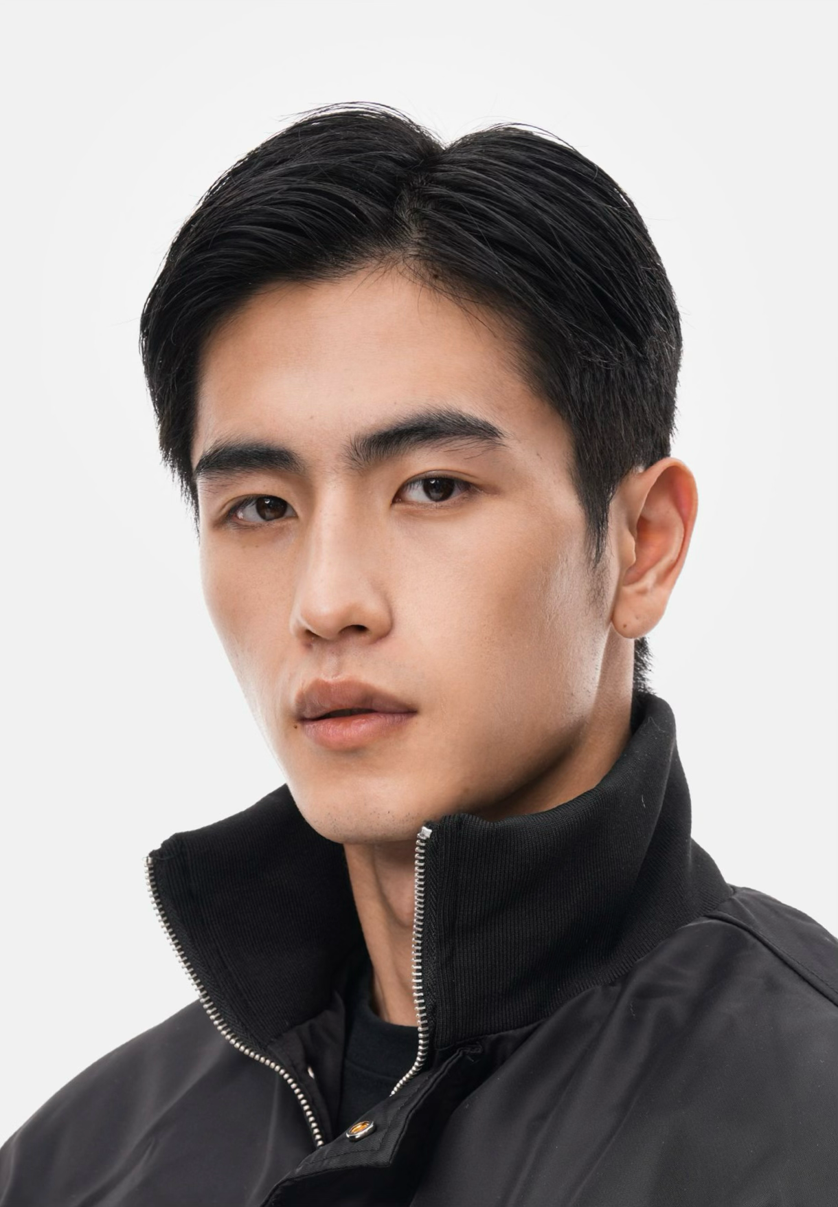 复古油头发型模特头部特写